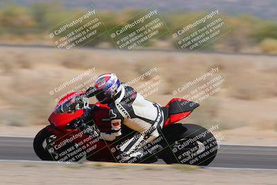 media/Oct-09-2022-SoCal Trackdays (Sun) [[95640aeeb6]]/Turn 15 Inside Distant Pans (1145am)/